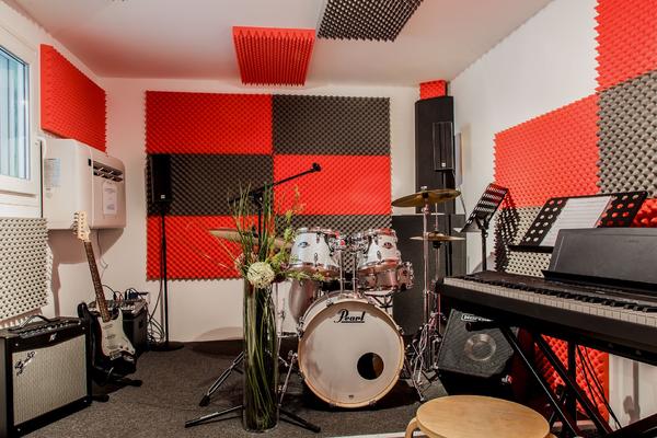 Ausgestattete Musikräume in Schwabing zu vermieten