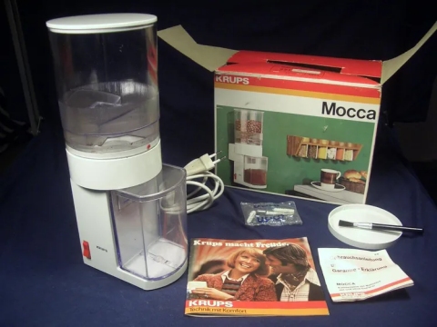 Vintage Krups Kaffeemühle Typ 221 Mocca in weiß von 1975