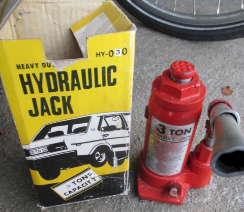 Hydraulischer Stempelwagenheber