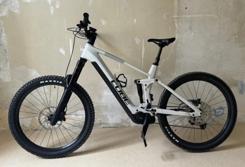 Super MTB Fully CUBE E-Bike Carbon Stereo Hybrid 160 (Baujahr2024)