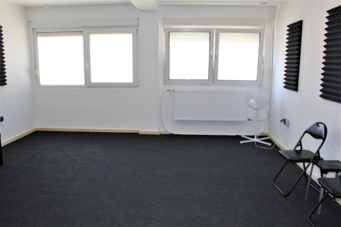 Proberaum 1 fester Abend pro Woche zu vermieten