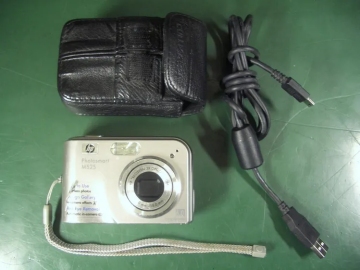 Digicam HP Photosmart M 525 mit normalen Batterien/ Akkus