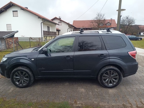 Subaru Forester 2.0X Edition
