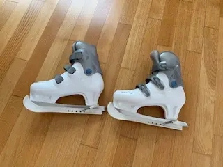 Mädchen- Damenschlittschuhe