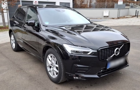 Volvo XC60 B6 AWD R Design HUD Vollausstattung