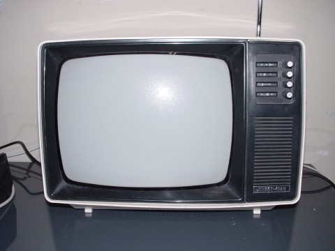 Junost Fernsehgerät