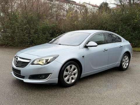 Opel Insignia 2.0 CDI Automatik Navi Bi-Xenon Leder Kamera
