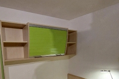 Hängeschrank- Regal, sehr gut erhalten