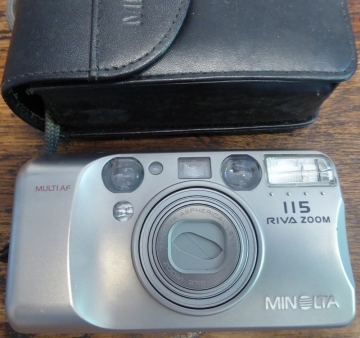 Fotokamera Minolta Riva Zoom 115