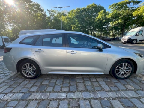 Toyota Corolla 1,2T Comfort Touring Sports