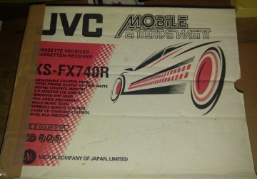 JVC-Autoradiorecorder mit 10er CD Wechsler neuw.