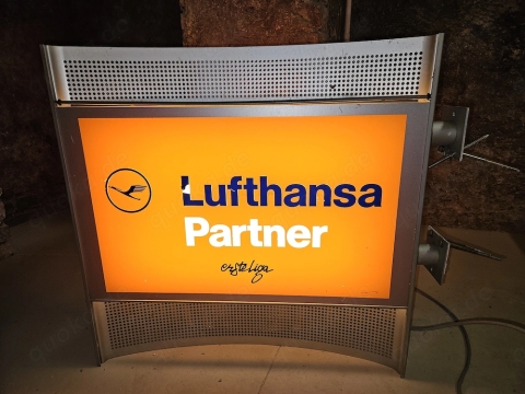 Großer Werbe Aufsteller mit Beleuchtung Reklamekasten Reklamekasten TOP!