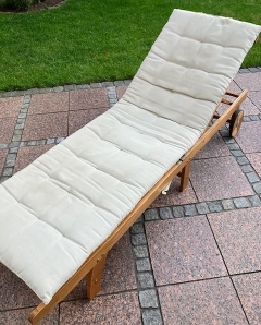 Holzgartenliege