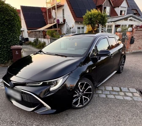 Toyota Corolla 2,0 Hybrid Touring Sports Lounge
