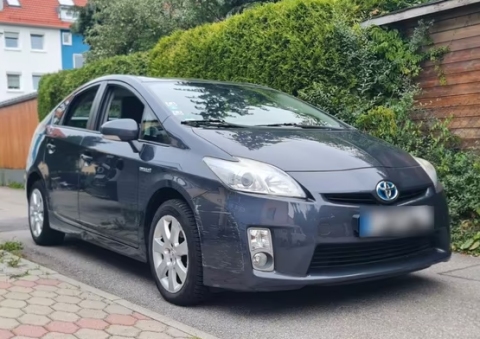 Toyota Prius 1.5-l-VVT-i Sol inkl. Thule Fahrradträger