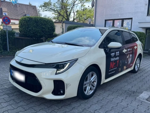 Suzuki Swace 1.8 Hybrid Taxi Einsatzbereit