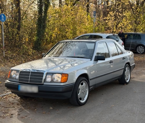 Mercedes 230E W124 Oldtimer AMG Felgen
