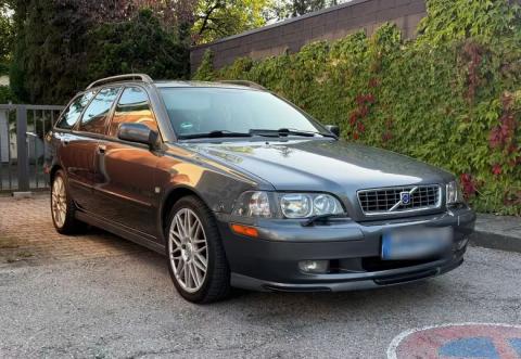 Volvo V40 Classic Limited Edition 2.0T