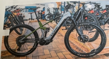 E-Bike Cube Carbon Stereo Hybbrid.