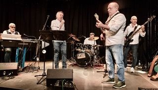 T.O.M. - TENDENZIELL OIDE MÄNNER