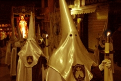 Osterbräuche weltweit: Die Semana Santa Prozessionen