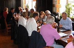 Positive Resonanz zum Unternehmerstammtisch in Laim