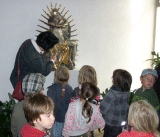 Kindergarten Namen Jesu besucht Pfarrkirche Kirche zu den Hl. 12 Aposteln