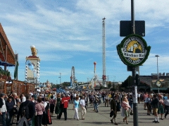 Literaturportal Bayern: Wiesnrausch per Mausklick