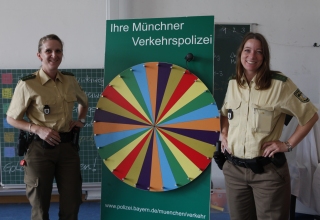 Sicherer Schulweg - Aktionstag der Polizeiinspektion 41 an der Grundschule Fürstenrieder Straße