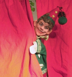 Kasperltheater im Interim