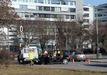 Verkehrsunfall fordert einen Schwerverletzten