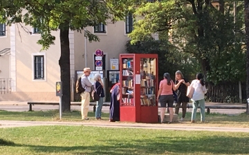 Laimer Bücherschrank beliebt bei Literaturkennern und Leseratten